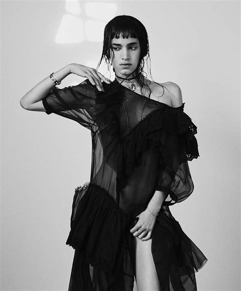 nude sofia boutella|Sofia Boutella Nudes Collection